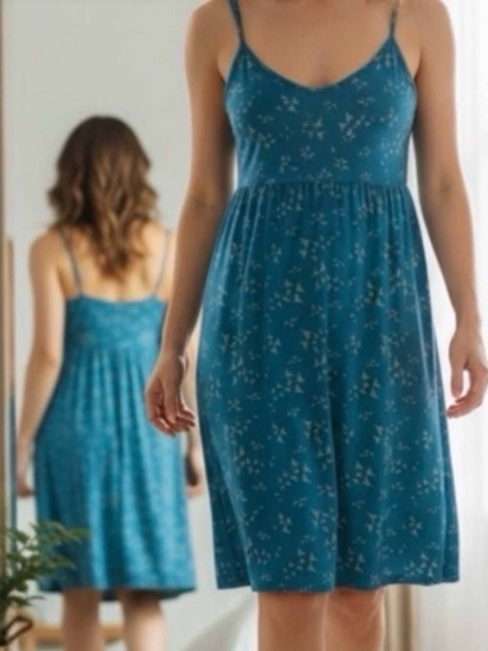 👛(ANY 2/$20) LA VIE EN ROSE Nightie Empire Waist Adjust. Spaghetti Straps. Video